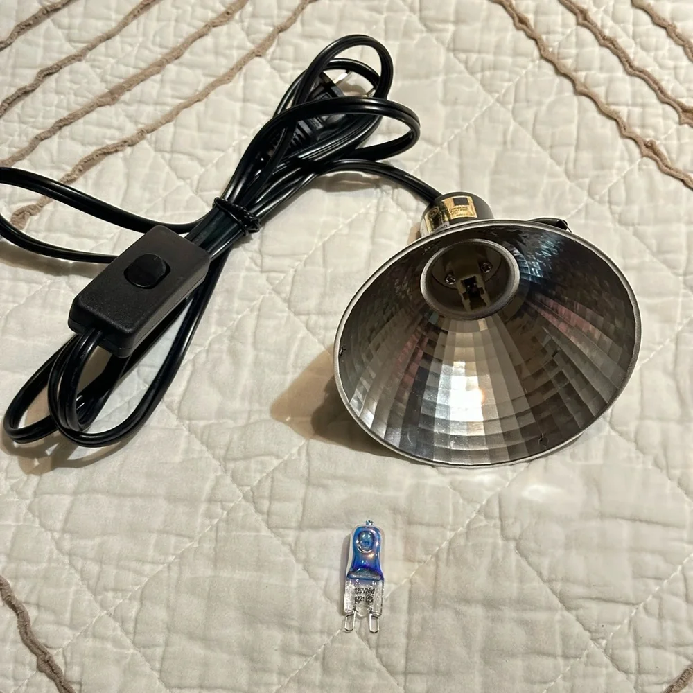 Zilla Light & Heat Halogen Mini Dome For Reptile Terrariums